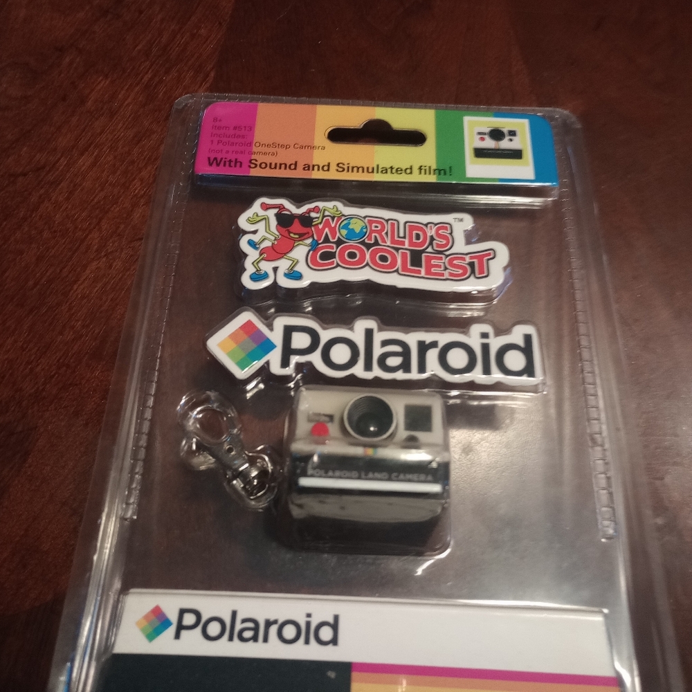 Worlds Coolest Smallest POLAROID LAND CAMERA Toy Miniature Mini OneStep Keychain